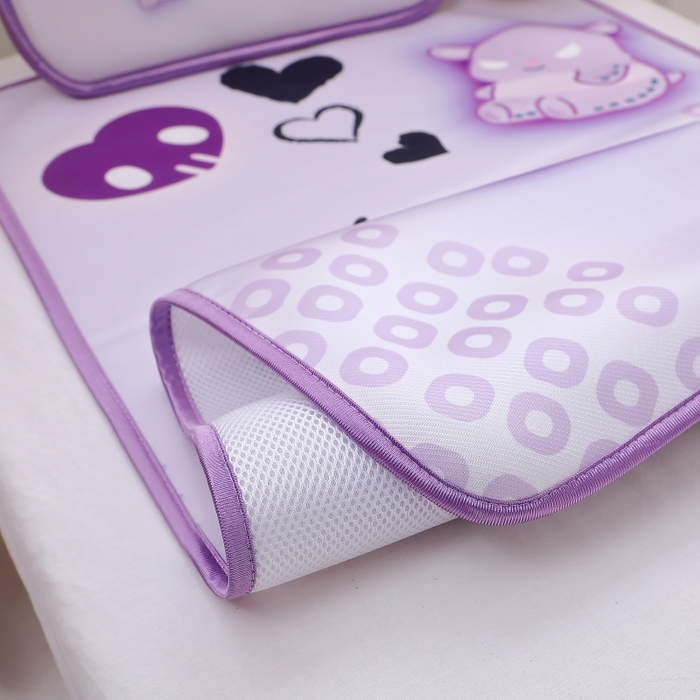 91家纺网 家纺一手货源 找家纺 八零年代 2025新款三丽鸥IP正版授权凉席新品云柔天丝软凉席冰丝儿童席幼儿园午睡凉席套件 库洛米-魔法