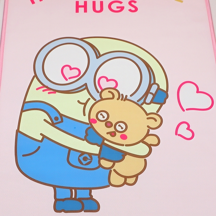 91家纺网 家纺一手货源 找家纺 八零年代 2025新款三丽鸥IP正版授权凉席新品云柔天丝软凉席冰丝儿童席幼儿园午睡凉席套件 小黄人-BOB粉