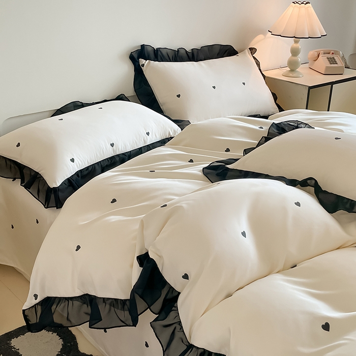 91家纺网 家纺一手货源 找家纺 绒世界 2025新款小清新美拉德水洗冰丝套件四件套 爱心