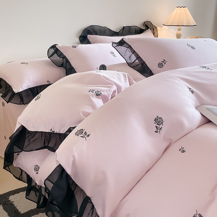 91家纺网 家纺一手货源 找家纺 绒世界 2025新款小清新美拉德水洗冰丝套件四件套 玫瑰-粉