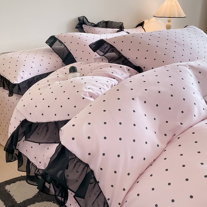 91家纺网 家纺一手货源 找家纺 绒世界 2025新款小清新美拉德水洗冰丝套件四件套 波点-粉