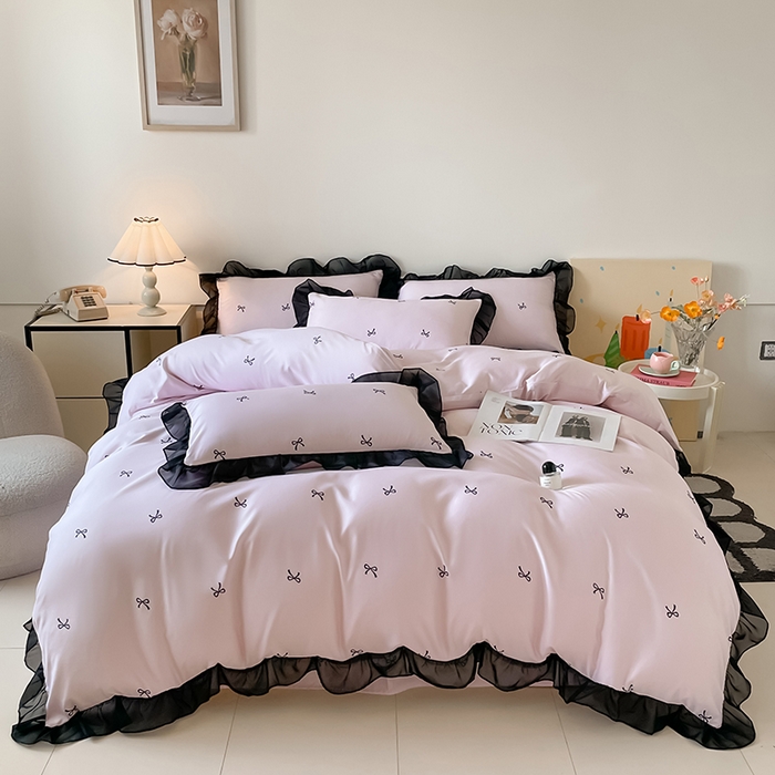 91家纺网 家纺一手货源 找家纺 绒世界 2025新款小清新美拉德水洗冰丝套件四件套 蝴蝶结-粉