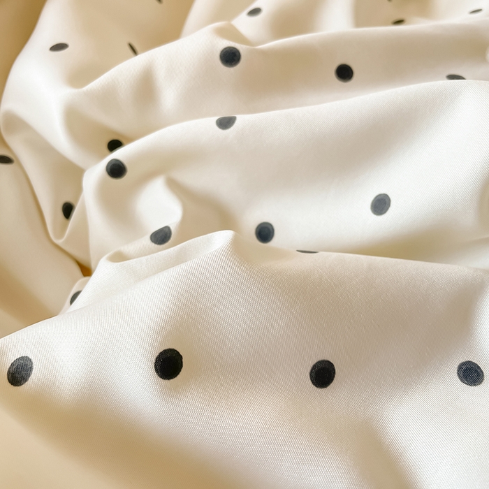 91家纺网 家纺一手货源 找家纺 绒世界 2025新款小清新美拉德水洗冰丝套件四件套 波点