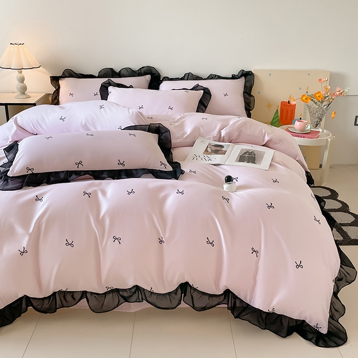 91家纺网 家纺一手货源 找家纺 绒世界 2025新款小清新美拉德水洗冰丝套件四件套 蝴蝶结-粉