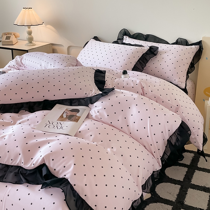 91家纺网 家纺一手货源 找家纺 绒世界 2025新款小清新美拉德水洗冰丝套件四件套 波点-粉