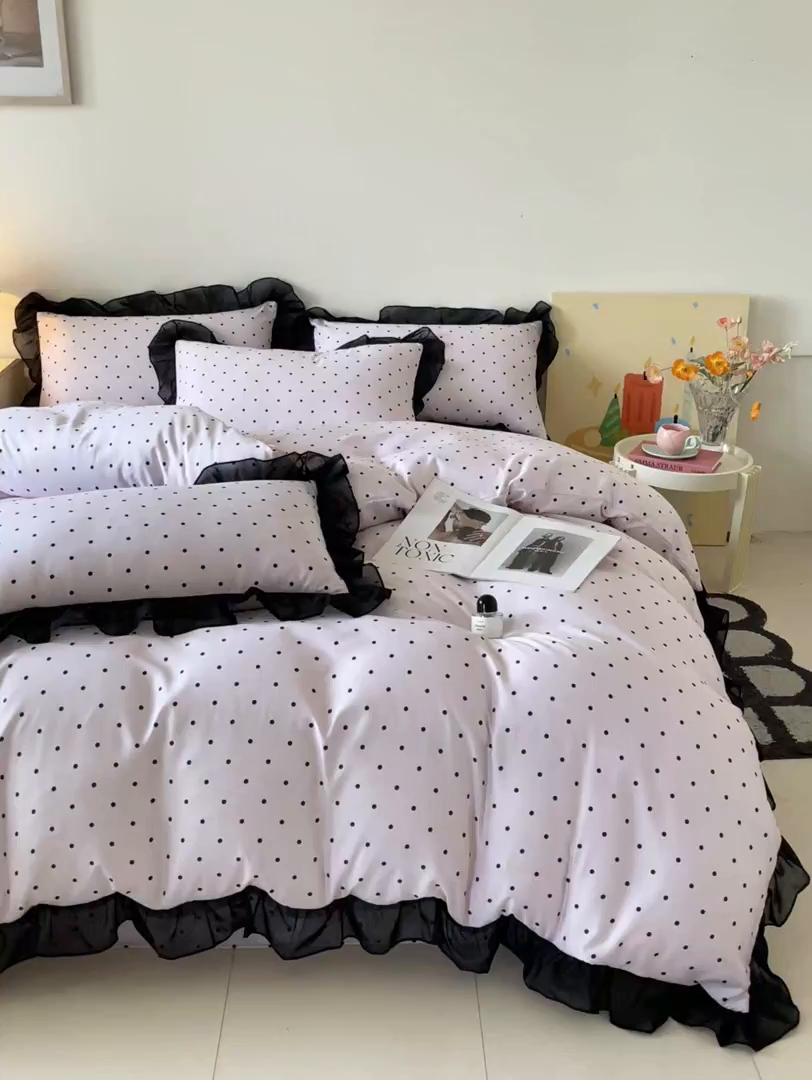 91家纺网 家纺一手货源 找家纺 绒世界 2025新款小清新美拉德水洗冰丝套件四件套 波点-粉