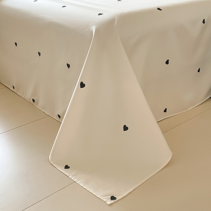 91家纺网 家纺一手货源 找家纺 （总）绒世界 2025新款水洗真丝绣花冰丝美拉德夏被四件套系列