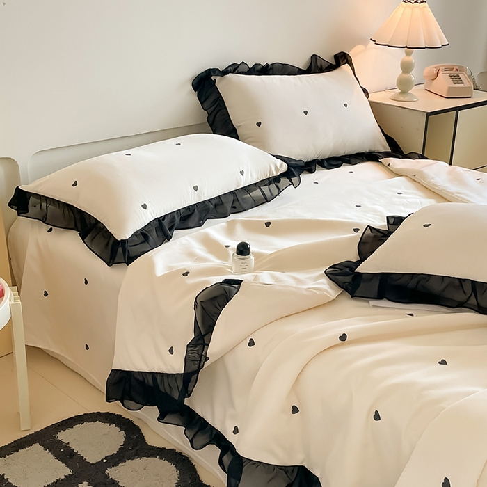 91家纺网 家纺一手货源 找家纺 （总）绒世界 2025新款水洗真丝绣花冰丝美拉德夏被四件套系列