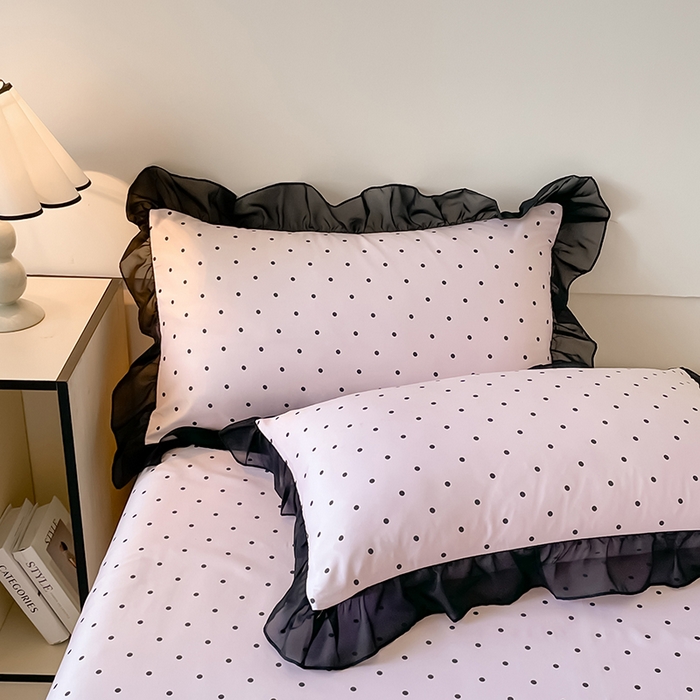 91家纺网 家纺一手货源 找家纺 绒世界 2025新款水洗真丝绣花冰丝美拉德夏被四件套系列 夏被-波点-粉