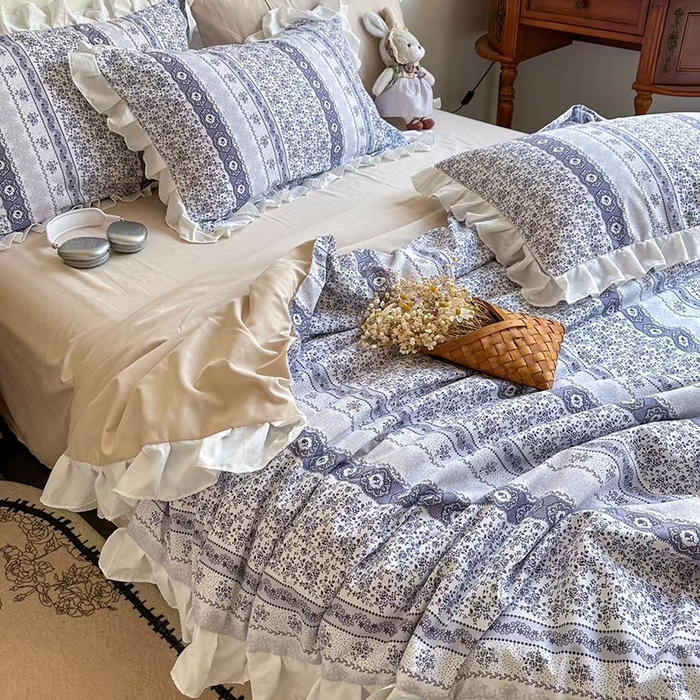 91家纺网 家纺一手货源 找家纺 （总）亿品家纺 2025新款直播韩版赫本风法式花边款夏被四件套（提供买家秀）