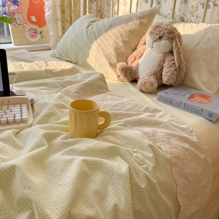 91家纺网 家纺一手货源 找家纺 盼季家纺 新款夏季夏天蕾丝花边大豆纤维被夏凉被床单四件套空调被 蕾丝花边夏被-绿小格