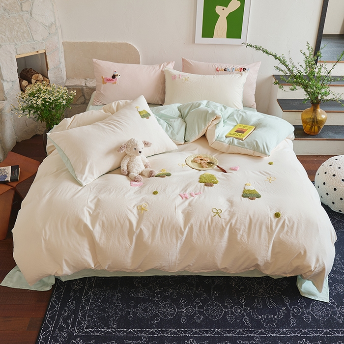 91家纺网 家纺一手货源 找家纺 （总）鑫喜莱家纺 2025新款水洗棉毛巾绣四件套场景二【全系图有买家秀文件】