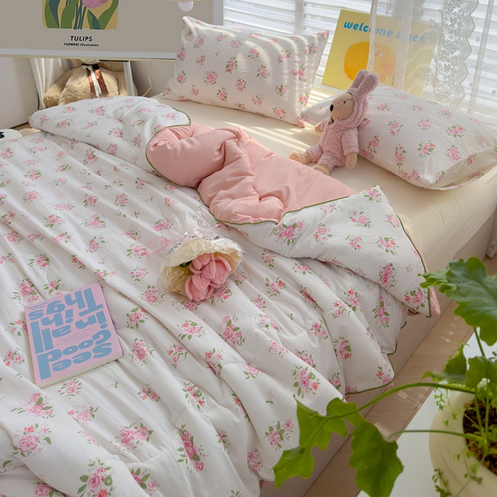 91家纺网 家纺一手货源 找家纺 美派工厂店2025新款水洗邹邹纱夏被 晚星轨迹