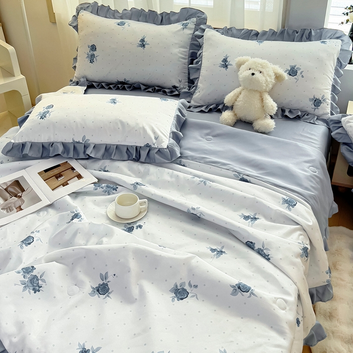 91家纺网 家纺一手货源 找家纺 找底底家纺 2025新款60S水洗天丝夏被夏凉被空调被床裙四件套 蓝色妖姬