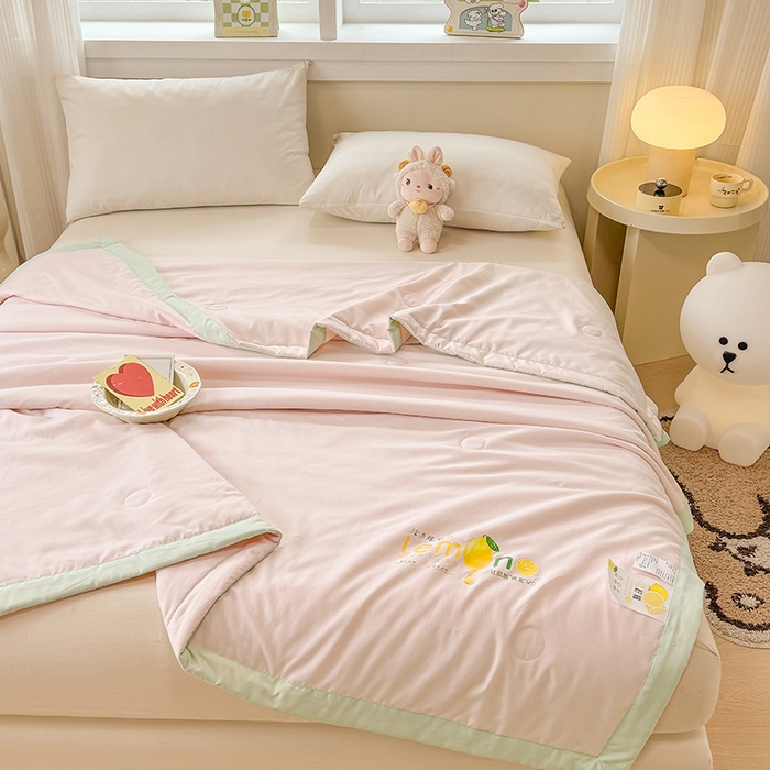 91家纺网 家纺一手货源 找家纺 帕芬鸟家纺 2025新款柠檬夏被 柠檬-粉