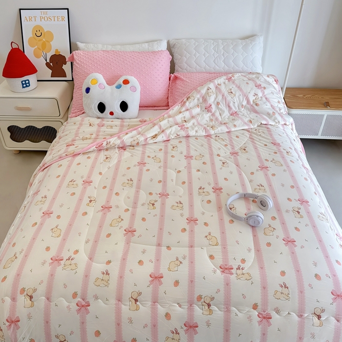 91家纺网 家纺一手货源 找家纺 兜米  2025夏季A类针织棉夏凉被小清新卡通双面针织棉空调被子被芯 蝴蝶结兔兔