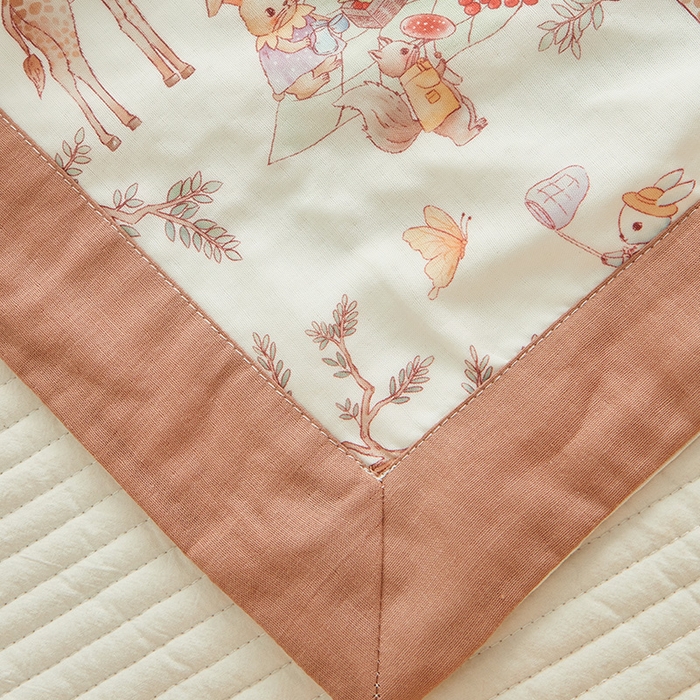 91家纺网 家纺一手货源 找家纺 嗨生活 2025年新品天竹系列A类竹纤维四层纱儿童盖毯 幼儿园夏被夏凉被空调被 林间乐园