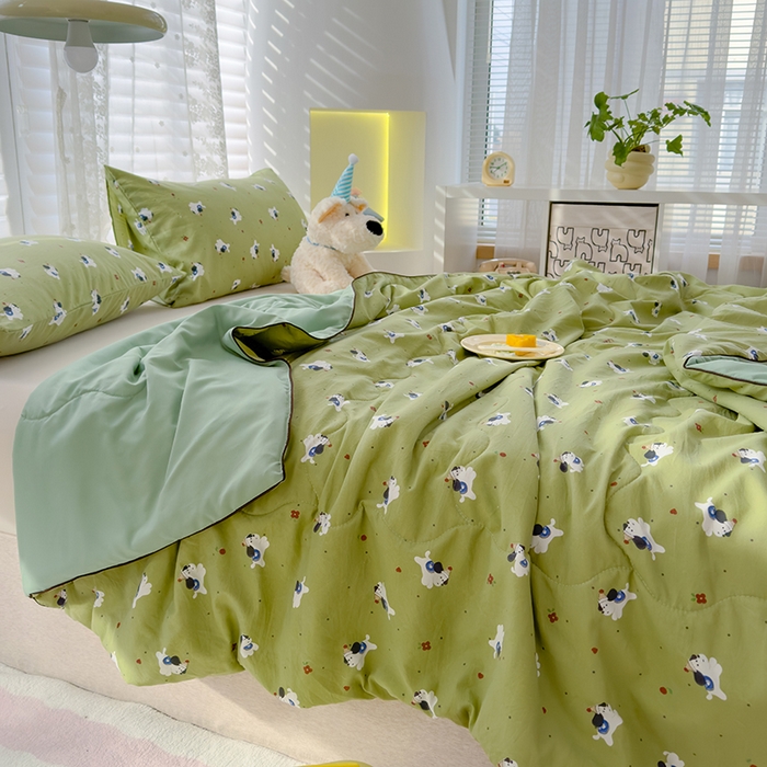 91家纺网 家纺一手货源 找家纺 美派工厂店2025新款水洗邹邹纱夏被 一只绿狗