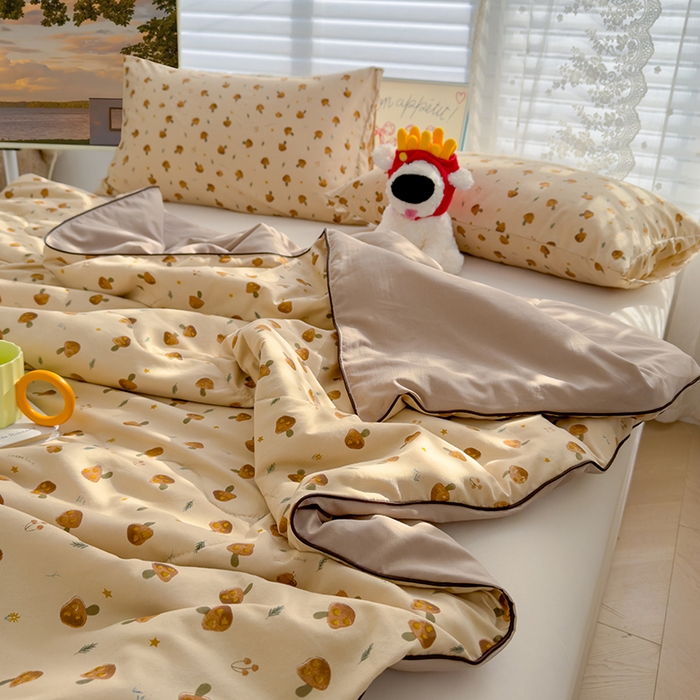 91家纺网 家纺一手货源 找家纺 美派工厂店2025新款水洗邹邹纱夏被 小蘑菇