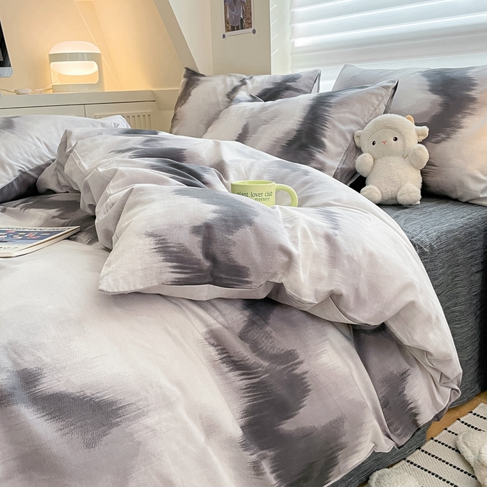 91家纺网 家纺一手货源 找家纺 吉象2025新款全棉印花北欧极简四件套系列 水墨画