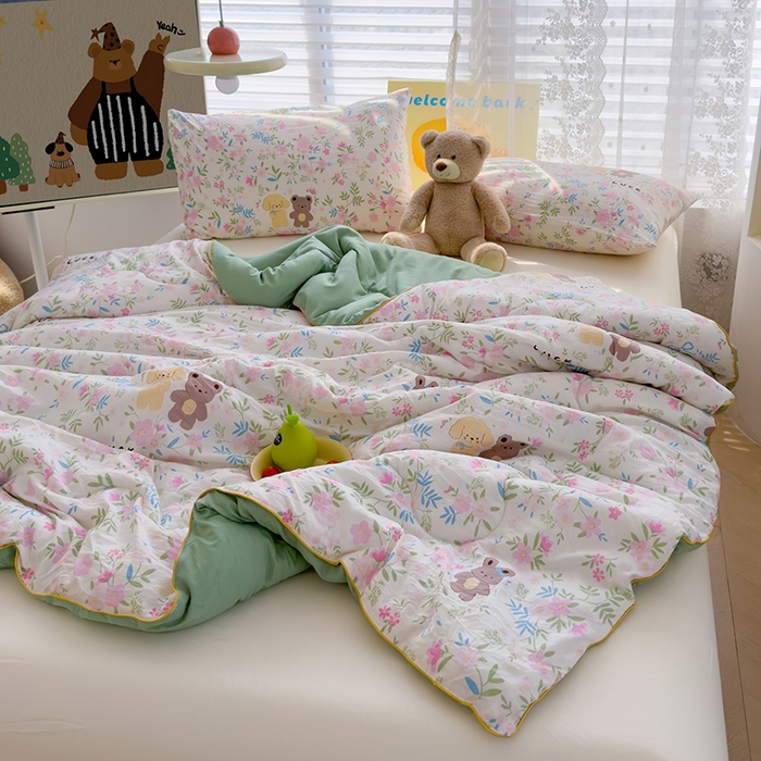 91家纺网 家纺一手货源 找家纺 美派工厂店2025新款水洗邹邹纱夏被 静谧