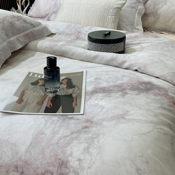 91家纺网 家纺一手货源 找家纺 莱豫2025新款50支莱赛尔天丝四件套 布兰奇粉