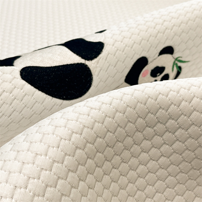 91家纺网 家纺一手货源 找家纺 启程家纺 2025春夏新款冰豆豆凉席刺绣款复合三明治三件套 熊猫-白