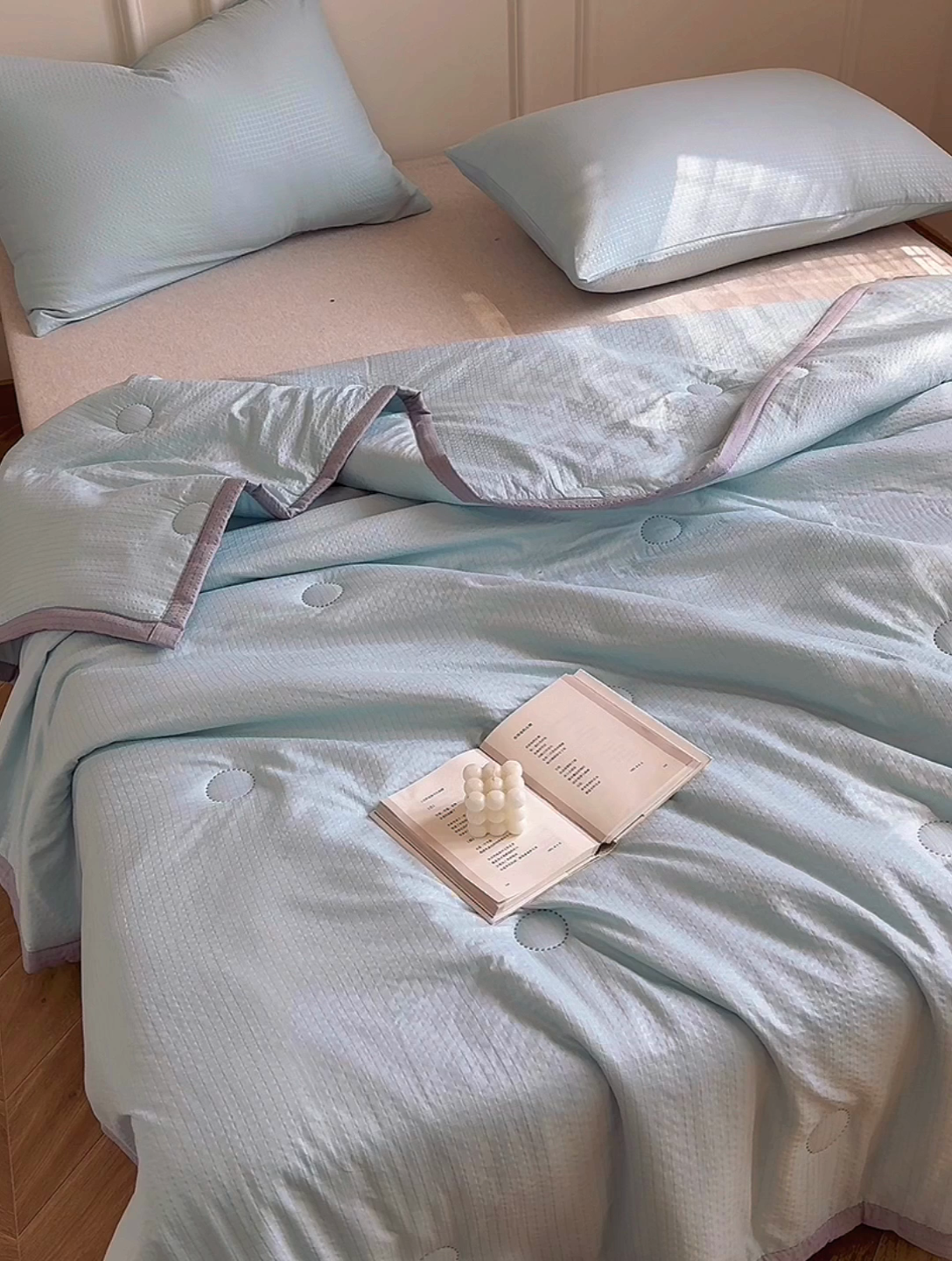 91家纺网 家纺一手货源 找家纺 欧雅搁家纺 2025新款纯色艾草驱蚊夏凉被 天空蓝