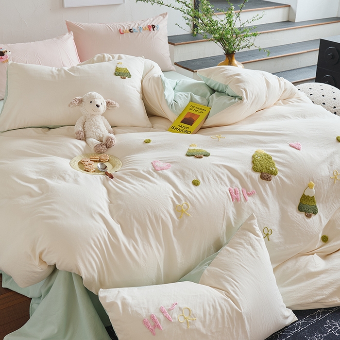 91家纺网 家纺一手货源 找家纺 （总）鑫喜莱家纺 2025新款水洗棉毛巾绣四件套场景二【全系图有买家秀文件】