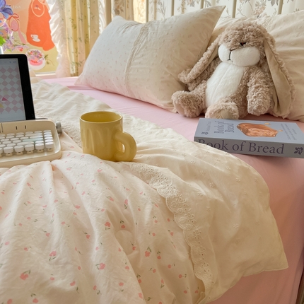 91家纺网 家纺一手货源 找家纺 （总）盼季家纺 新款夏季夏天蕾丝花边大豆纤维被夏凉被床单四件套空调被