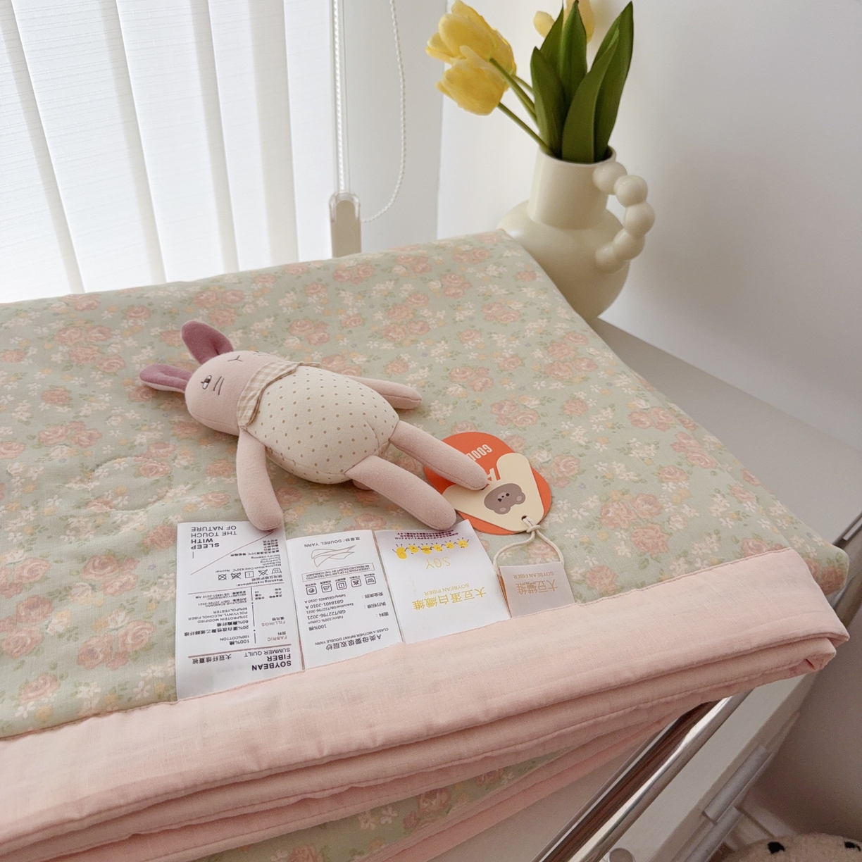 91家纺网 家纺一手货源 找家纺 于果 2025新款全棉双层纱夏被四件套 玫瑰故事