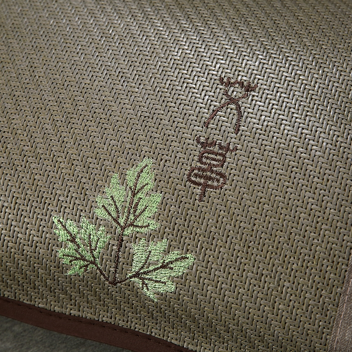 91家纺网 家纺一手货源 找家纺 纽乐家纺 2025新款夏凉凉感艾草花茶香冰藤枕芯茉莉花助睡眠枕头枕芯 艾草茶香冰藤枕-墨绿 35x55cm/只