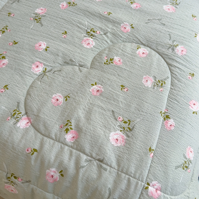 91家纺网 家纺一手货源 找家纺 慕尚 2025新款云感棉花边夏凉被空调被 丝带花