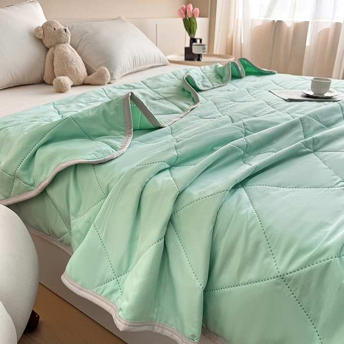 91家纺网 家纺一手货源 找家纺 薇玛仕 2025新款外贸款纯色亲肤磨毛超声波空调被 湖水蓝