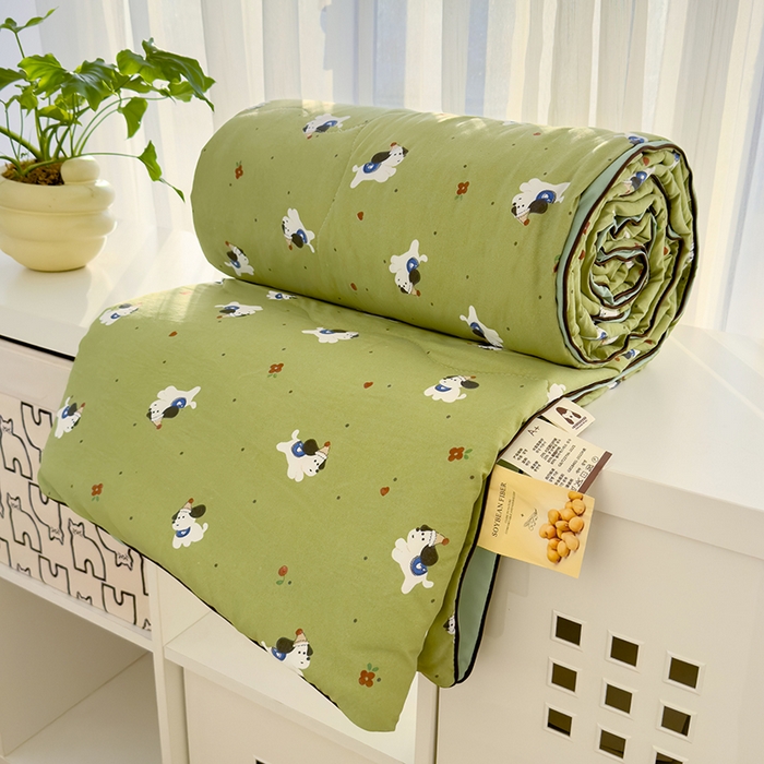 91家纺网 家纺一手货源 找家纺 美派工厂店2025新款水洗邹邹纱夏被 一只绿狗