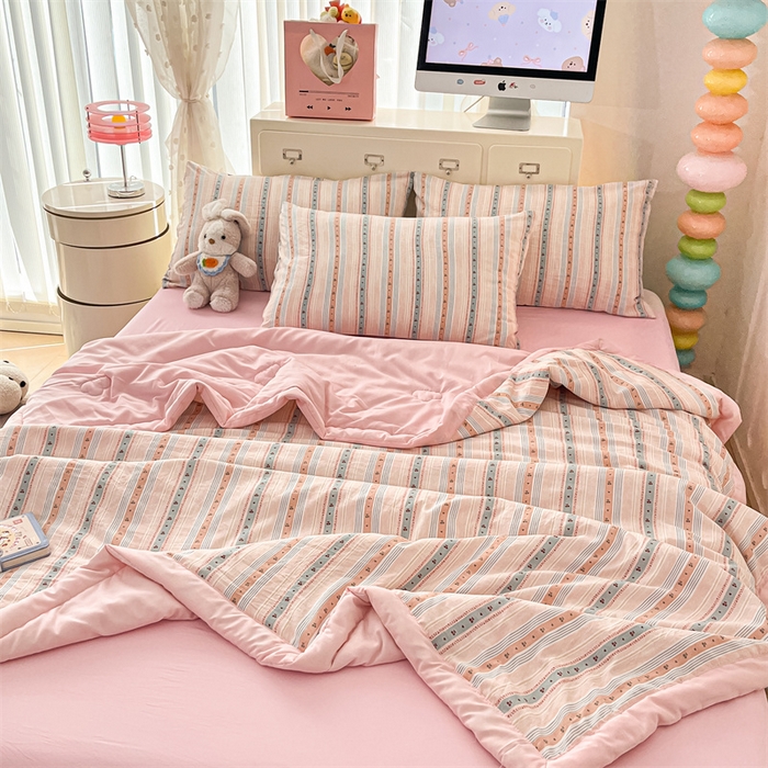 91家纺网 家纺一手货源 找家纺 美梦里 2025新款A类水洗棉棉花夏被 夏凉被空调被 余音