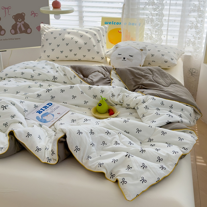 91家纺网 家纺一手货源 找家纺 美派工厂店2025新款水洗邹邹纱夏被 慢生活