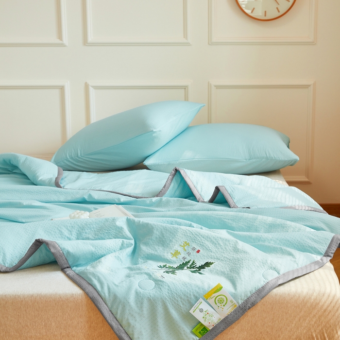 91家纺网 家纺一手货源 找家纺 欧雅搁家纺 2025新款纯色艾草驱蚊夏凉被 天空蓝