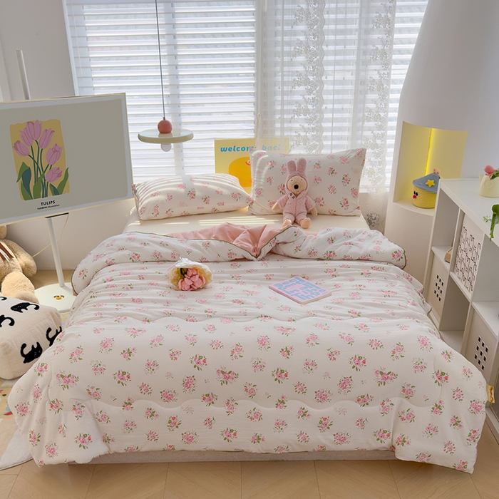 91家纺网 家纺一手货源 找家纺 美派工厂店2025新款水洗邹邹纱夏被 晚星轨迹