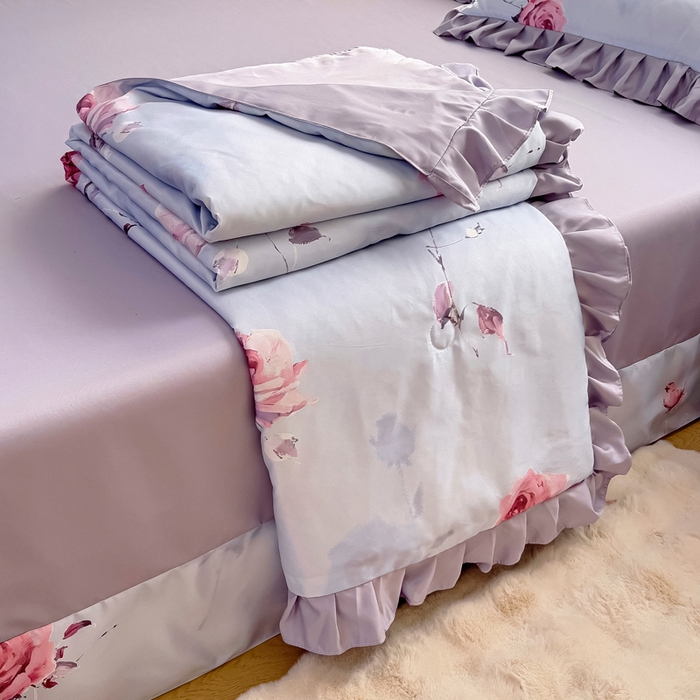 91家纺网 家纺一手货源 找家纺 找底底家纺 2025新款60S水洗天丝夏被夏凉被空调被床裙四件套 浪漫玫瑰