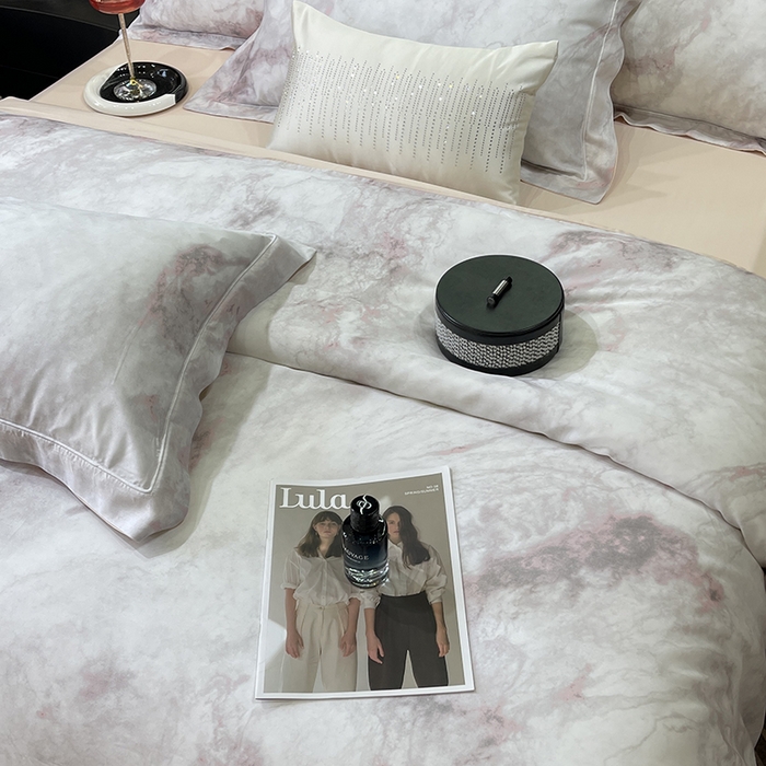 91家纺网 家纺一手货源 找家纺 莱豫2025新款50支莱赛尔天丝四件套 布兰奇粉