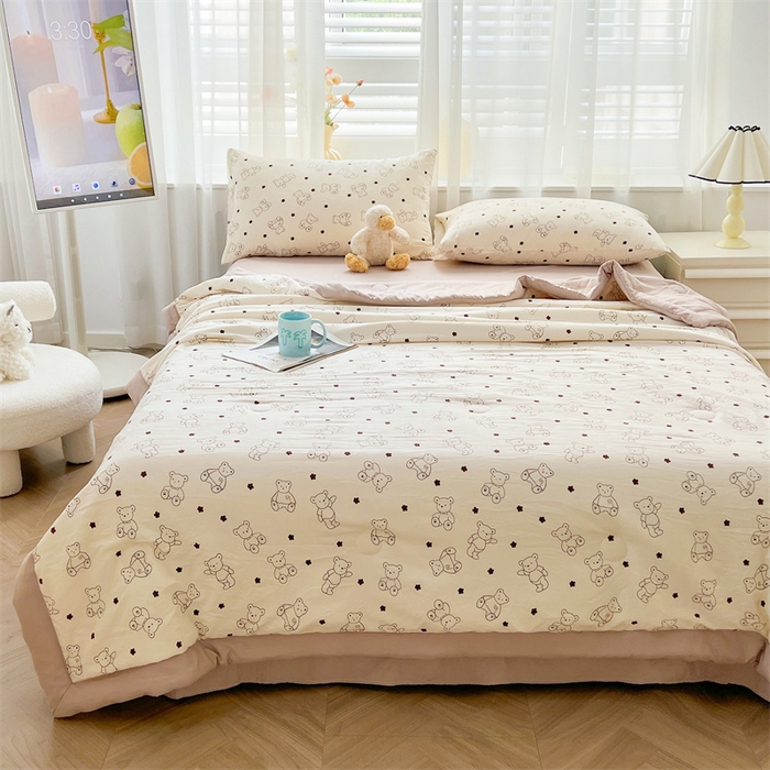 91家纺网 家纺一手货源 找家纺 美梦里 2025新款A类水洗棉棉花夏被 夏凉被空调被 小熊星愿