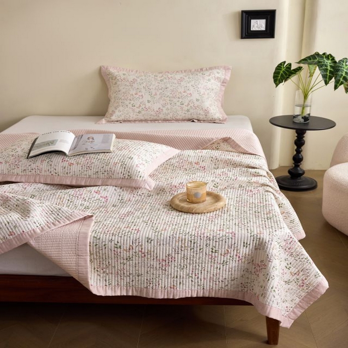91家纺网 家纺一手货源 找家纺 黛舒家居2025新款天丝水洗印花夏被床盖三件套 吟禾暮