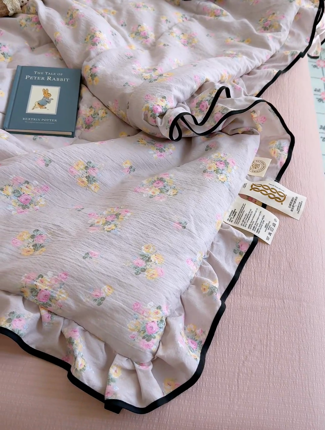 91家纺网 家纺一手货源 找家纺 慕尚 2025新款云感棉花边夏凉被空调被 柔情紫