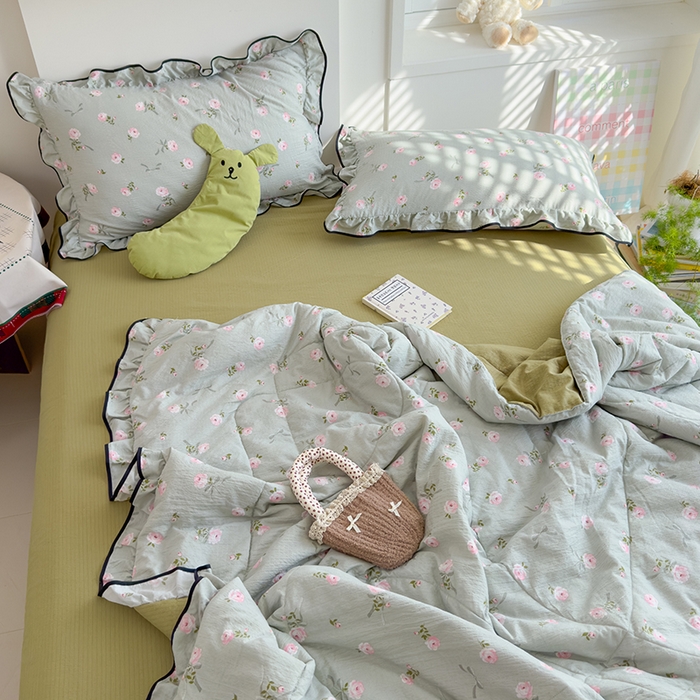 91家纺网 家纺一手货源 找家纺 慕尚 2025新款云感棉花边夏凉被空调被 丝带花