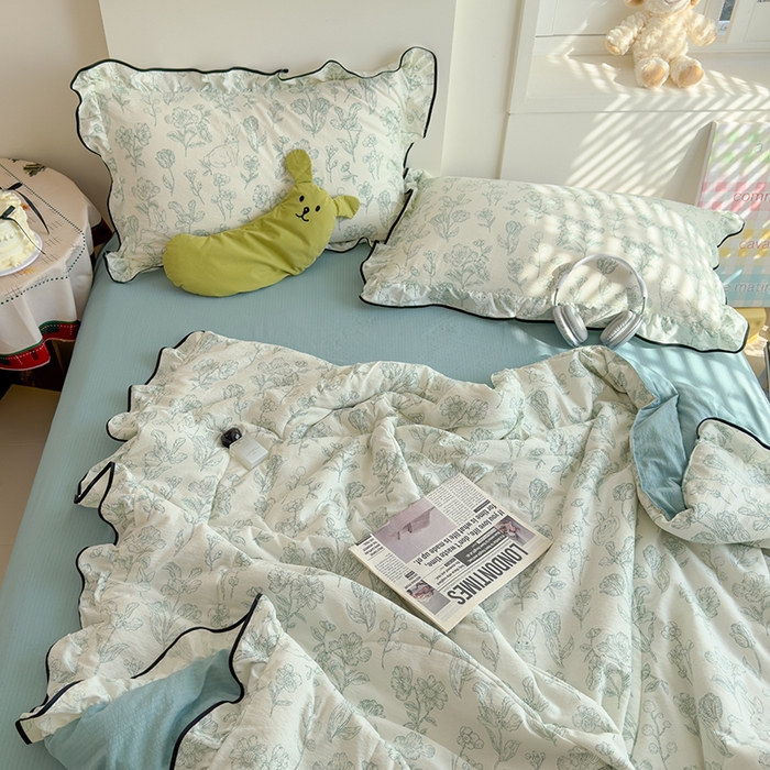 91家纺网 家纺一手货源 找家纺 慕尚 2025新款云感棉花边夏凉被空调被 花遇兔