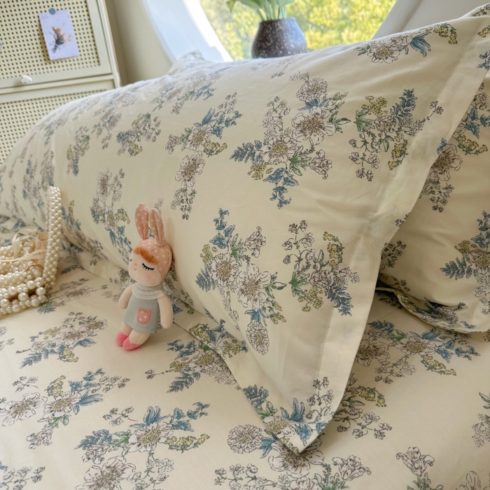 91家纺网 家纺一手货源 找家纺 百寐 2025新款13372全棉纯棉印花双人枕套+同款床单 云中忆