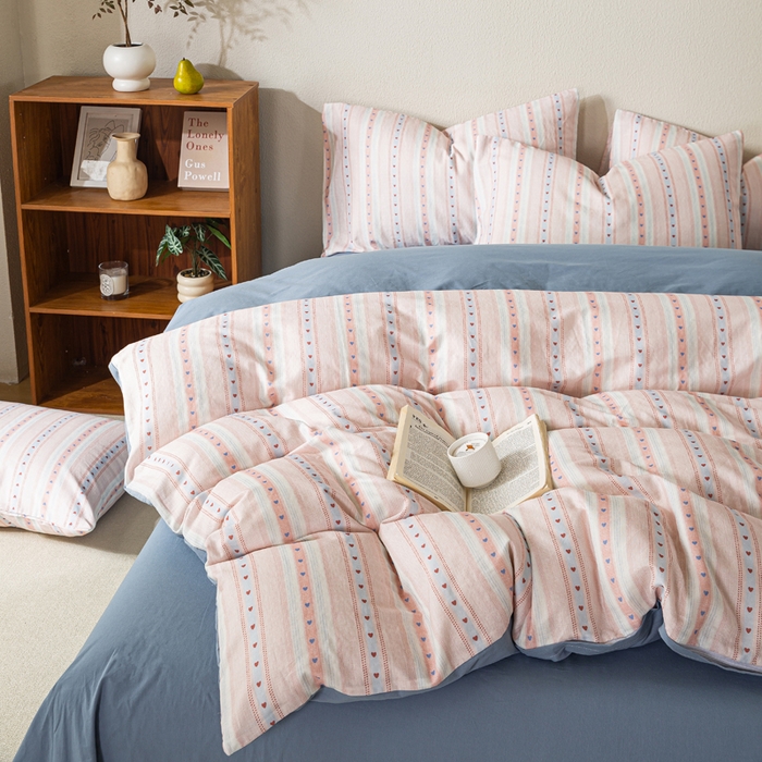 91家纺网 家纺一手货源 找家纺 2025新款全棉水洗棉双层纱印花四件套 简之