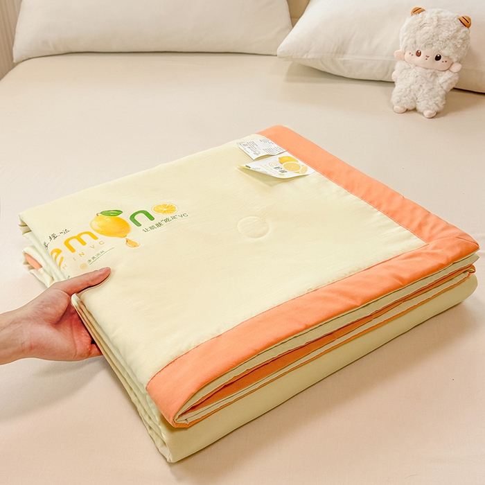 91家纺网 家纺一手货源 找家纺 帕芬鸟家纺 2025新款柠檬夏被 柠檬-米黄