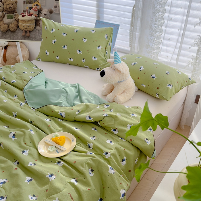 91家纺网 家纺一手货源 找家纺 美派工厂店2025新款水洗邹邹纱夏被 一只绿狗